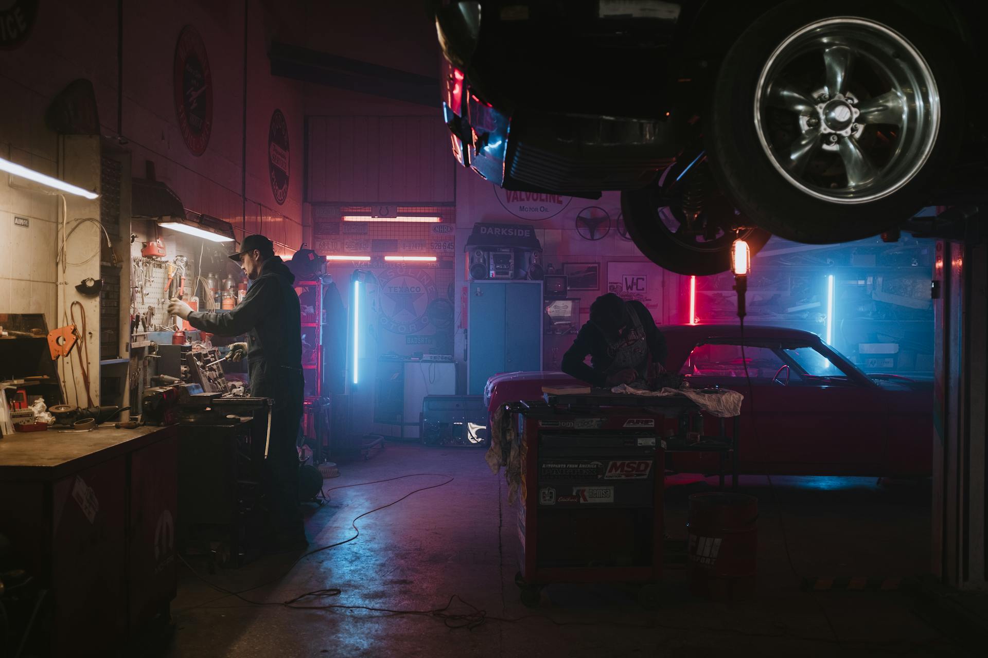 Mechanic shop Hero Image
